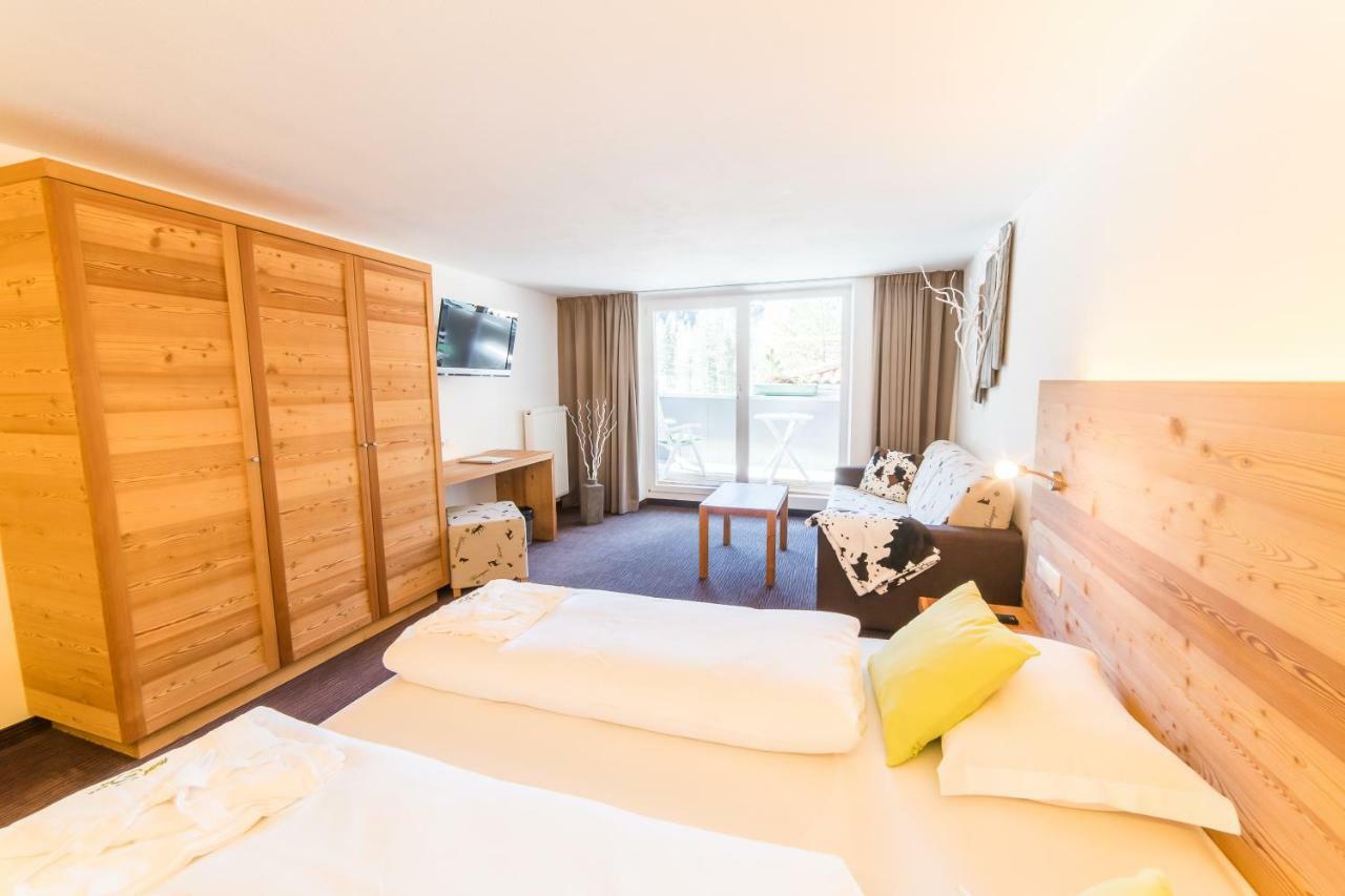 Hotel Zum See マルテッロ エクステリア 写真